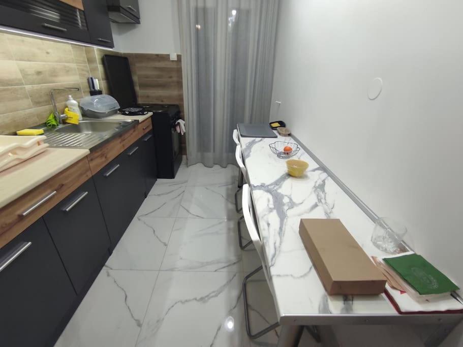 Lux Appartment , 3 Rooms Full Extra , City Center Салоніки Екстер'єр фото